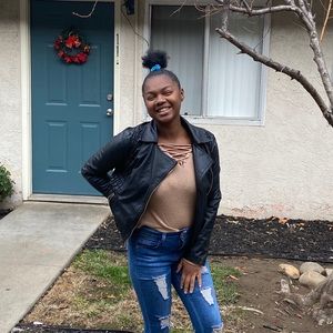 Meet your Posher, Diamond